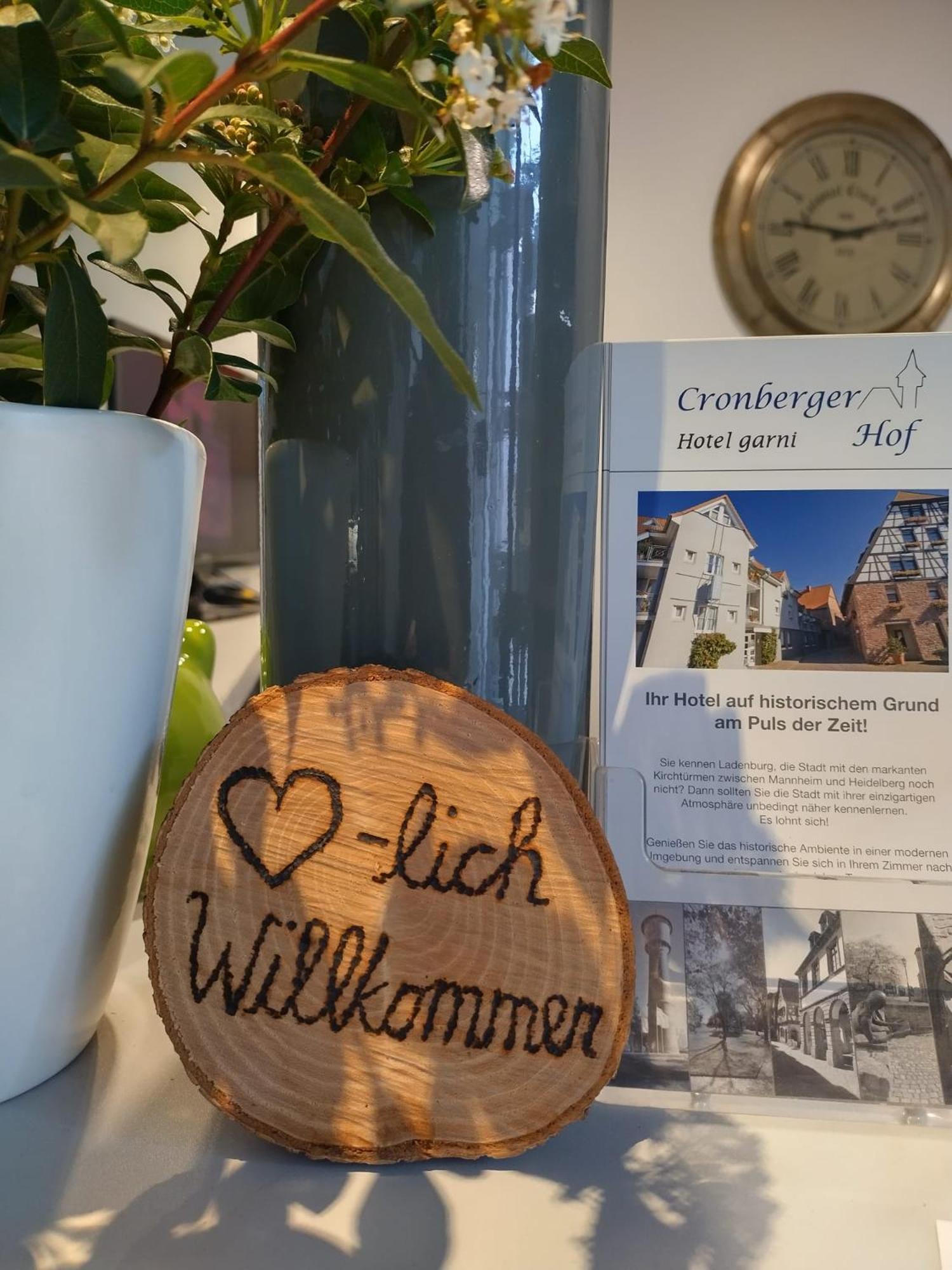 Hotel Cronberger Hof Ladenburg Buitenkant foto